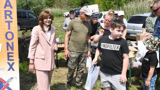 Krasnystaw. Wędkowali po raz 45. z okazji Dnia Dziecka [GALERIA ZDJĘĆ]