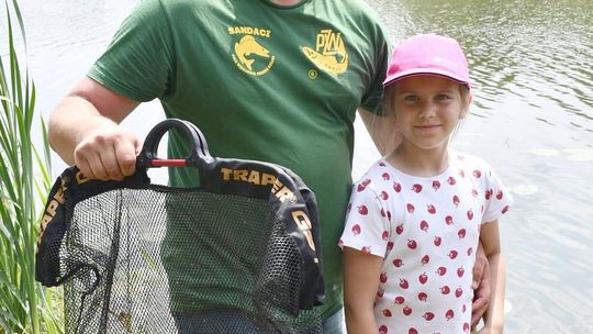 Krasnystaw. Wędkowali po raz 45. z okazji Dnia Dziecka [GALERIA ZDJĘĆ]