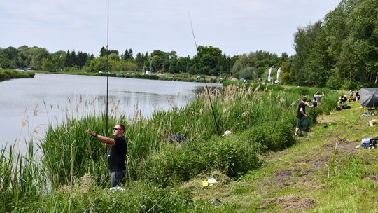 Krasnystaw. Wędkowali po raz 45. z okazji Dnia Dziecka [GALERIA ZDJĘĆ]
