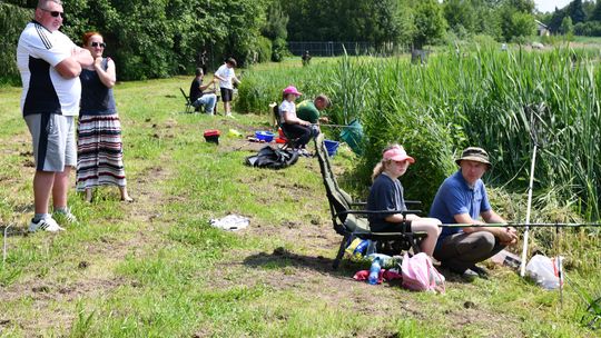 Krasnystaw. Wędkowali po raz 45. z okazji Dnia Dziecka [GALERIA ZDJĘĆ]