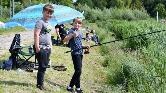 Krasnystaw. Wędkowali po raz 45. z okazji Dnia Dziecka [GALERIA ZDJĘĆ]