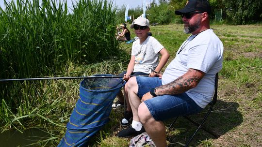 Krasnystaw. Wędkowali po raz 45. z okazji Dnia Dziecka [GALERIA ZDJĘĆ]