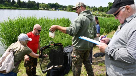 Krasnystaw. Wędkowali po raz 45. z okazji Dnia Dziecka [GALERIA ZDJĘĆ]