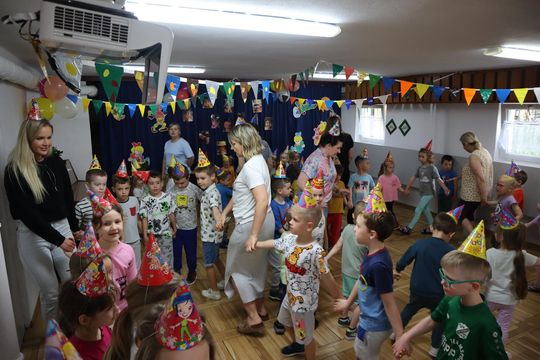 Chełm. Radosny Dzień Dziecka w Przedszkolu Miejskim nr 15 [GALERIA ZDJĘĆ]