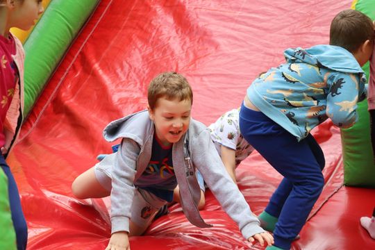 Chełm. Radosny Dzień Dziecka w Przedszkolu Miejskim nr 15 [GALERIA ZDJĘĆ]