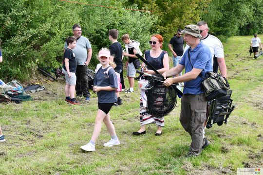 Krasnystaw. Wędkowali po raz 45. z okazji Dnia Dziecka [GALERIA ZDJĘĆ]