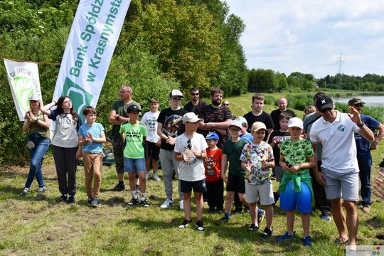Krasnystaw. Wędkowali po raz 45. z okazji Dnia Dziecka [GALERIA ZDJĘĆ]