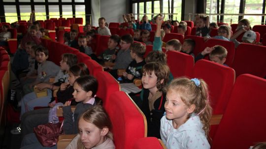 Mariusz Marcyniak (ChKS Chełm) i Michał Kobiałka (Chełmianka Chełm) spotkali się z fanami w bibliotece [GALERIA ZDJĘĆ]