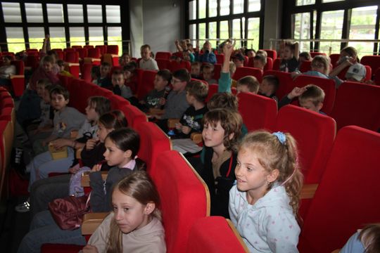 Mariusz Marcyniak (ChKS Chełm) i Michał Kobiałka (Chełmianka Chełm) spotkali się z fanami w bibliotece [GALERIA ZDJĘĆ]