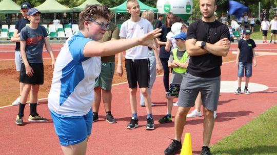 Chełm. XI Miejska Integracyjna Spartakiada Dzieci i Młodzieży [GALERIA ZDJĘĆ]