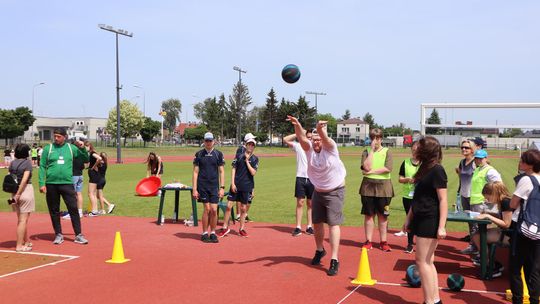 Chełm. XI Miejska Integracyjna Spartakiada Dzieci i Młodzieży [GALERIA ZDJĘĆ]