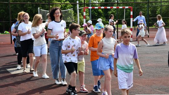 Krasnystaw. Rodzinny Piknik w Publicznej Szkole Podstawowej nr 4 „W rodzinie siła” [GALERIA ZDJĘĆ]