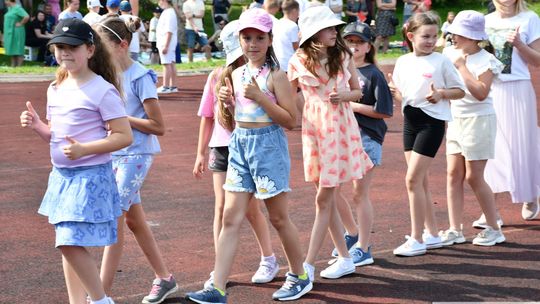 Krasnystaw. Rodzinny Piknik w Publicznej Szkole Podstawowej nr 4 „W rodzinie siła” [GALERIA ZDJĘĆ]