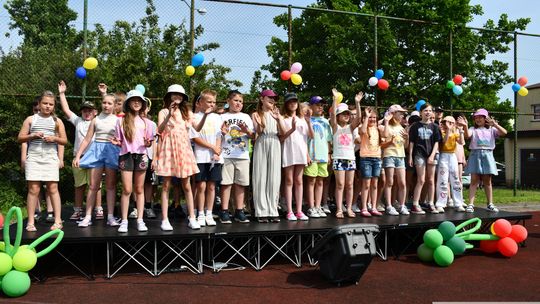 Krasnystaw. Rodzinny Piknik w Publicznej Szkole Podstawowej nr 4 „W Rodzinie siła” [GALERIA ZDJĘĆ]