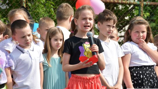 Krasnystaw. Rodzinny Piknik w Publicznej Szkole Podstawowej nr 4 „W rodzinie siła” [GALERIA ZDJĘĆ]