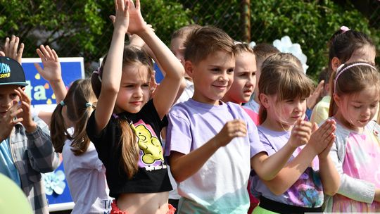 Krasnystaw. Rodzinny Piknik w Publicznej Szkole Podstawowej nr 4 „W rodzinie siła” [GALERIA ZDJĘĆ]