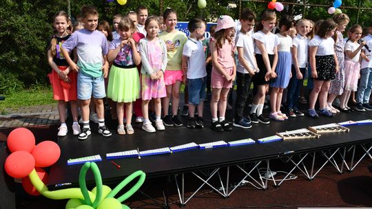 Krasnystaw. Rodzinny Piknik w Publicznej Szkole Podstawowej nr 4 „W rodzinie siła” [GALERIA ZDJĘĆ]