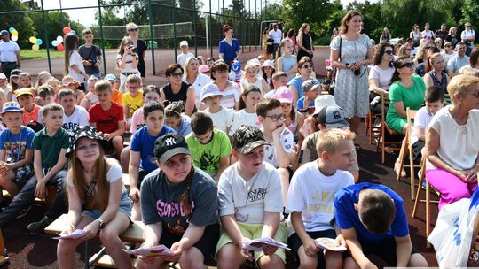 Krasnystaw. Rodzinny Piknik w Publicznej Szkole Podstawowej nr 4 „W rodzinie siła” [GALERIA ZDJĘĆ]
