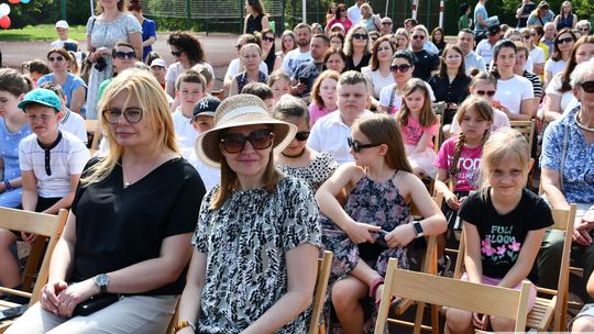 Krasnystaw. Rodzinny Piknik w Publicznej Szkole Podstawowej nr 4 „W rodzinie siła” [GALERIA ZDJĘĆ]