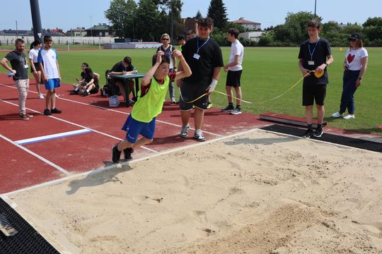 Chełm. XI Miejska Integracyjna Spartakiada Dzieci i Młodzieży [GALERIA ZDJĘĆ]