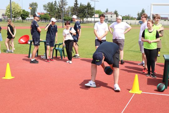 Chełm. XI Miejska Integracyjna Spartakiada Dzieci i Młodzieży [GALERIA ZDJĘĆ]