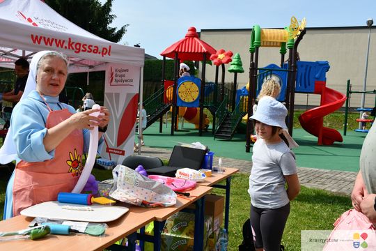 Krasnystaw. Rodzinny Piknik w Publicznej Szkole Podstawowej nr 4 „W rodzinie siła” [GALERIA ZDJĘĆ]
