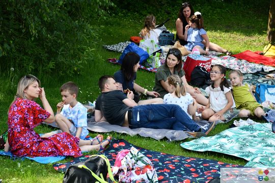 Krasnystaw. Rodzinny Piknik w Publicznej Szkole Podstawowej nr 4 „W rodzinie siła” [GALERIA ZDJĘĆ]