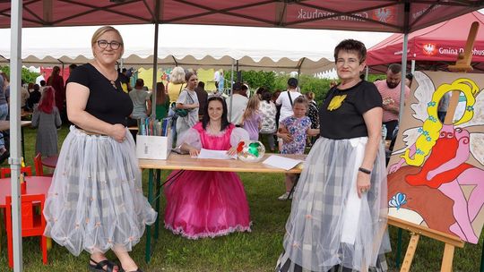 Radosny charytatywny Dzień Dziecka w Dorohusku. Zbierali pieniążki dla chorego Szymona [GALERIA ZDJĘĆ]