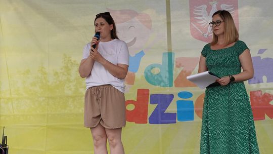 Radosny charytatywny Dzień Dziecka w Dorohusku. Zbierali pieniążki dla chorego Szymona [GALERIA ZDJĘĆ]