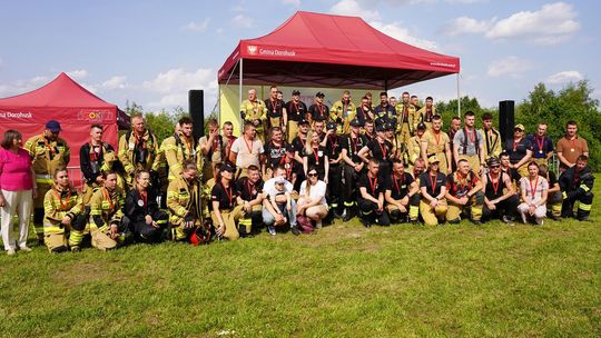 Radosny charytatywny Dzień Dziecka w Dorohusku. Zbierali pieniążki dla chorego Szymona [GALERIA ZDJĘĆ]