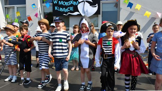 Festyn w morskim klimacie w Szkole Podstawowej nr 5 w Krasnymstawie [GALERIA ZDJĘĆ]