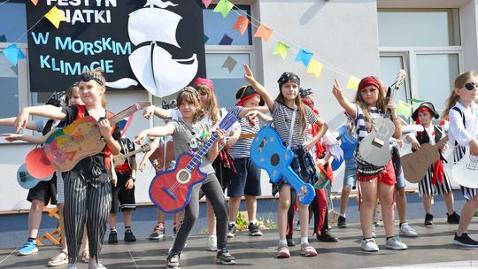 Festyn w morskim klimacie w Szkole Podstawowej nr 5 w Krasnymstawie [GALERIA ZDJĘĆ]