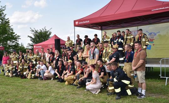 Radosny charytatywny Dzień Dziecka w Dorohusku. Zbierali pieniążki dla chorego Szymona [GALERIA ZDJĘĆ]