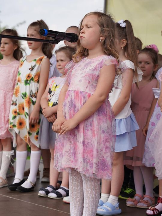 Radosny charytatywny Dzień Dziecka w Dorohusku. Zbierali pieniążki dla chorego Szymona [GALERIA ZDJĘĆ]