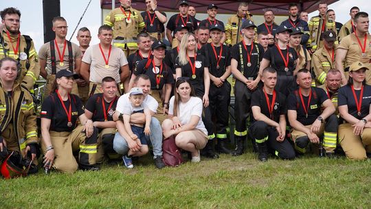 Radosny charytatywny Dzień Dziecka w Dorohusku. Zbierali pieniążki dla chorego Szymona [GALERIA ZDJĘĆ]