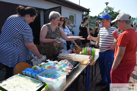 Festyn w morskim klimacie w Szkole Podstawowej nr 5 w Krasnymstawie [GALERIA ZDJĘĆ]