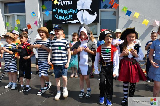 Festyn w morskim klimacie w Szkole Podstawowej nr 5 w Krasnymstawie [GALERIA ZDJĘĆ]