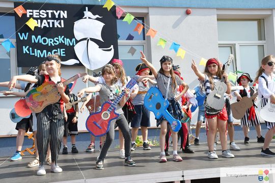 Festyn w morskim klimacie w Szkole Podstawowej nr 5 w Krasnymstawie [GALERIA ZDJĘĆ]