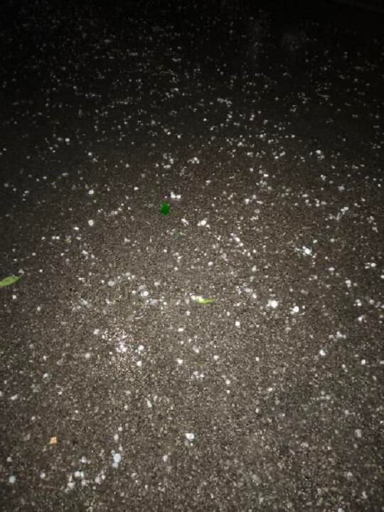 Nawałnica w powiecie krasnostawskim. Spadł grad wielkości piłeczek pingpongowych [GALERIA ZDJĘĆ]