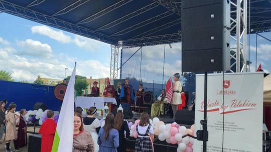 Chełm. Rodzinny Festyn Królewski przy Parafii pw. Chrystusa Odkupiciela w Chełmie [GALERIA ZDJĘĆ]