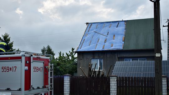 Pow. włodawski. Armagedon w Różańce. Wichura zrywała dachy, powalała drzewa [ZDJĘCIA]