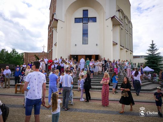 Chełm. Rodzinny Festyn Królewski przy Parafii pw. Chrystusa Odkupiciela w Chełmie [GALERIA ZDJĘĆ]