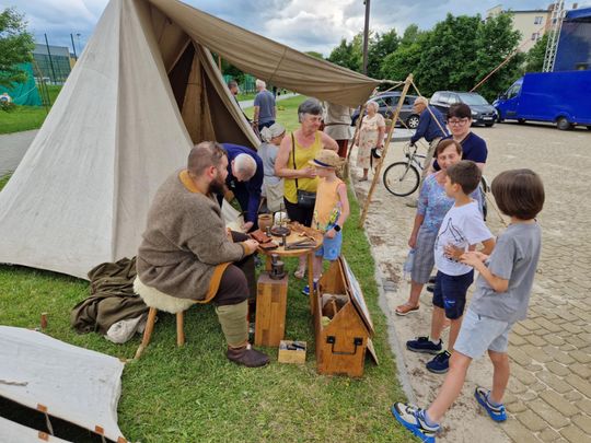 Chełm. Rodzinny Festyn Królewski przy Parafii pw. Chrystusa Odkupiciela w Chełmie [GALERIA ZDJĘĆ]