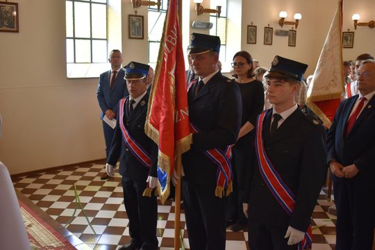 Gm. Gorzków. Odsłonięcie tablicy pamięci Sybiraków w Bobrowem [GALERIA ZDJĘĆ]