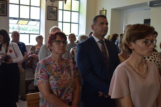 Gm. Gorzków. Odsłonięcie tablicy pamięci Sybiraków w Bobrowem [GALERIA ZDJĘĆ]