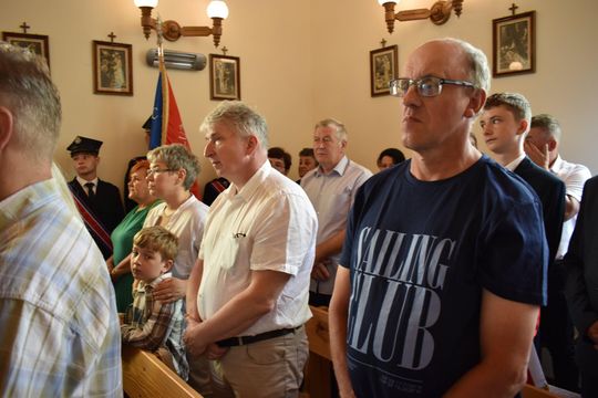 Gm. Gorzków. Odsłonięcie tablicy pamięci Sybiraków w Bobrowem [GALERIA ZDJĘĆ]