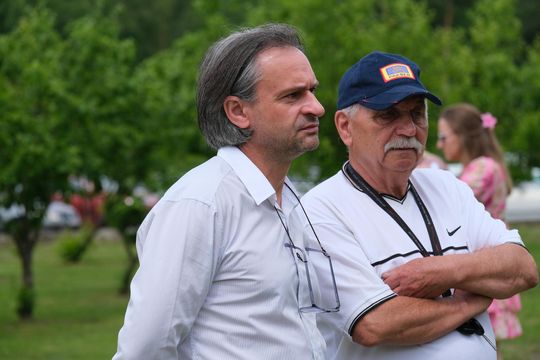 III Powiatowy Festiwal Piosenki Biesiadnej i Święto Rodzin Zastępczych w Nowinach [GALERIA ZDJĘĆ]