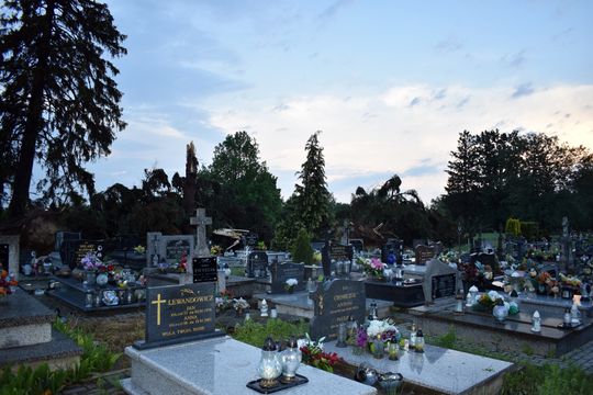 Pow. włodawski. Armagedon w Różańce. Wichura zrywała dachy, powalała drzewa [ZDJĘCIA]