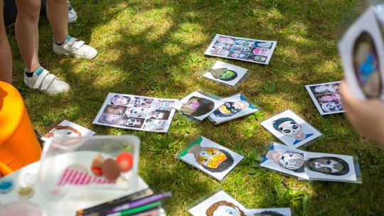 III Powiatowy Festiwal Piosenki Biesiadnej i Święto Rodzin Zastępczych w Nowinach cz. II [GALERIA ZDJĘĆ]