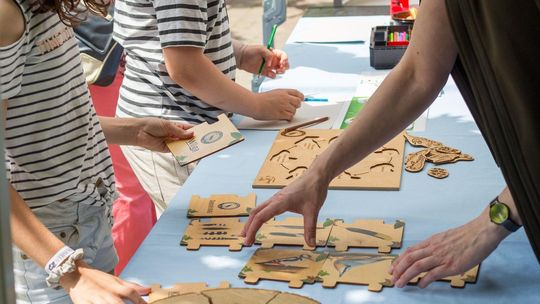 III Powiatowy Festiwal Piosenki Biesiadnej i Święto Rodzin Zastępczych w Nowinach cz. II [GALERIA ZDJĘĆ]